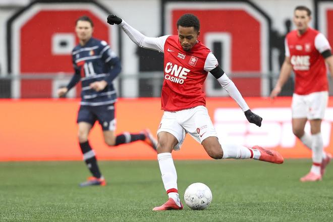 颁奖典礼上 颁奖典礼上