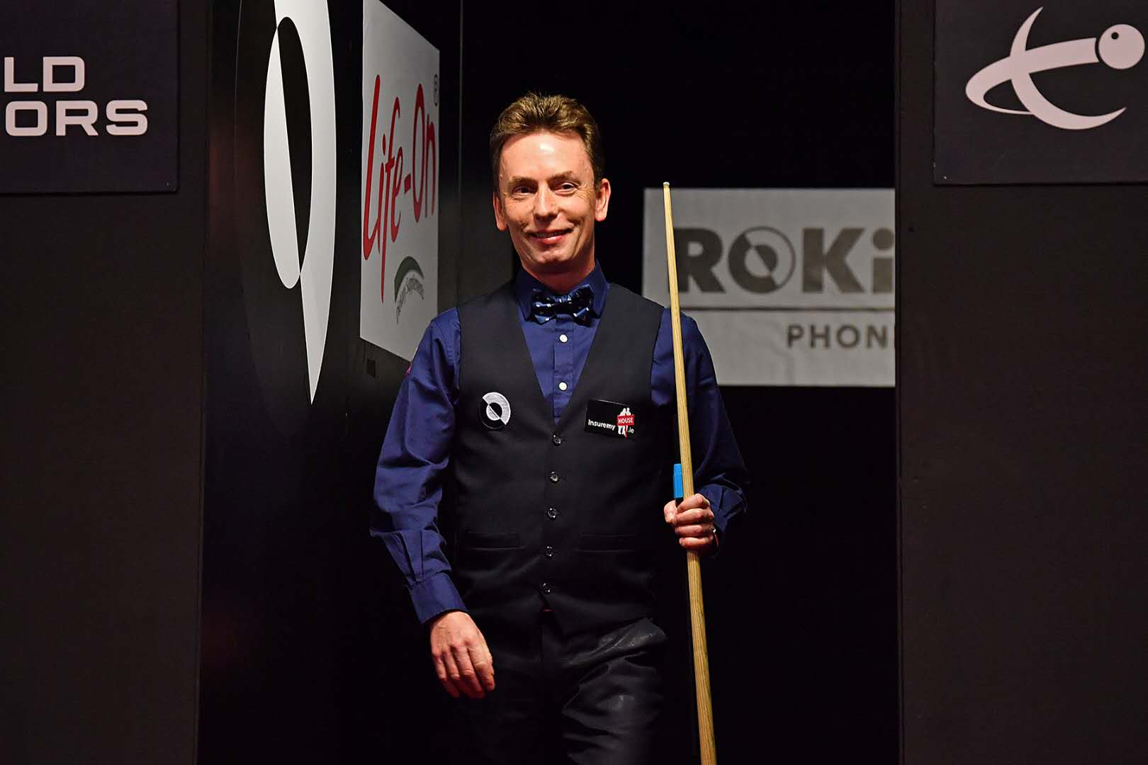 今现代足球 今现代足球